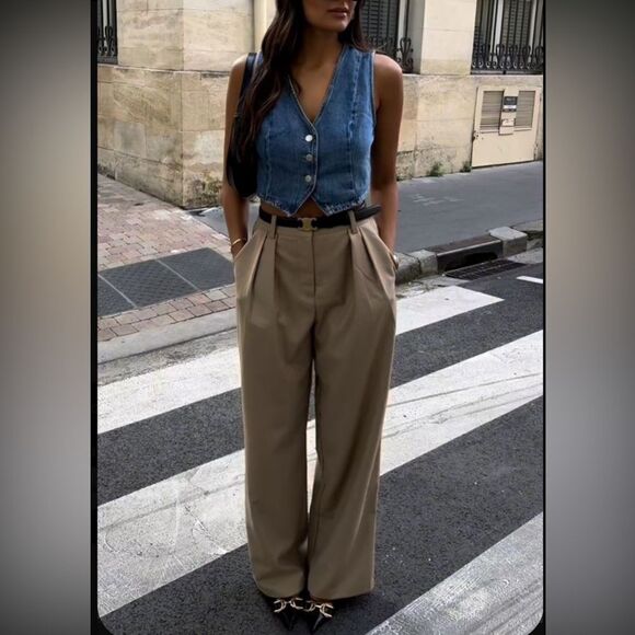 Oversized tan slacks - Picture 3 of 12